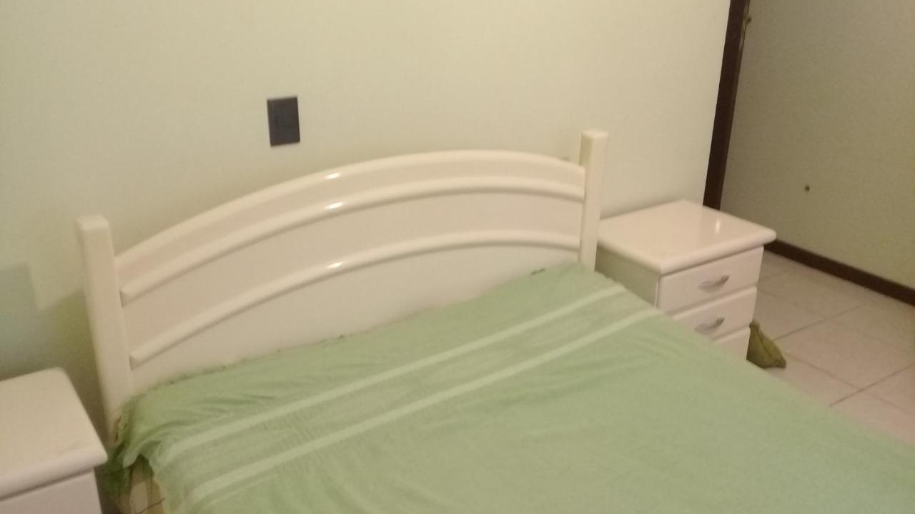 Apartamento De 2 Domitorios E 1 Garagem No Centro De Bombinhas 50 Metros Da Praia Na Avenida Principal Proximo Ao Shopping Punta Blu Bagian luar foto