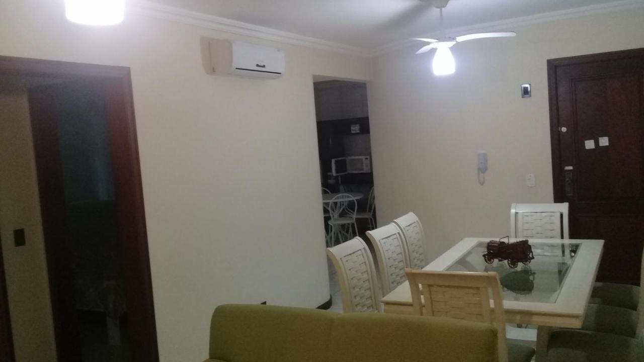 Apartamento De 2 Domitorios E 1 Garagem No Centro De Bombinhas 50 Metros Da Praia Na Avenida Principal Proximo Ao Shopping Punta Blu Bagian luar foto